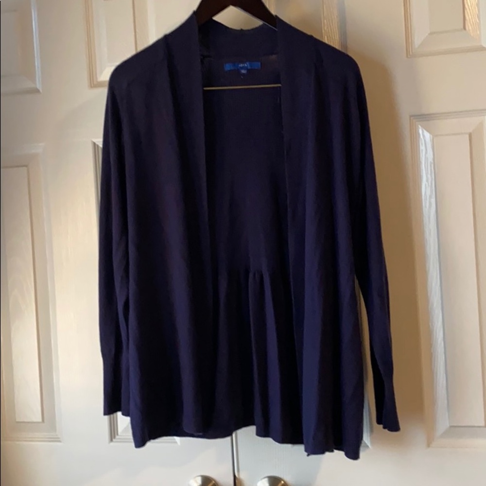 Cardigan sweater